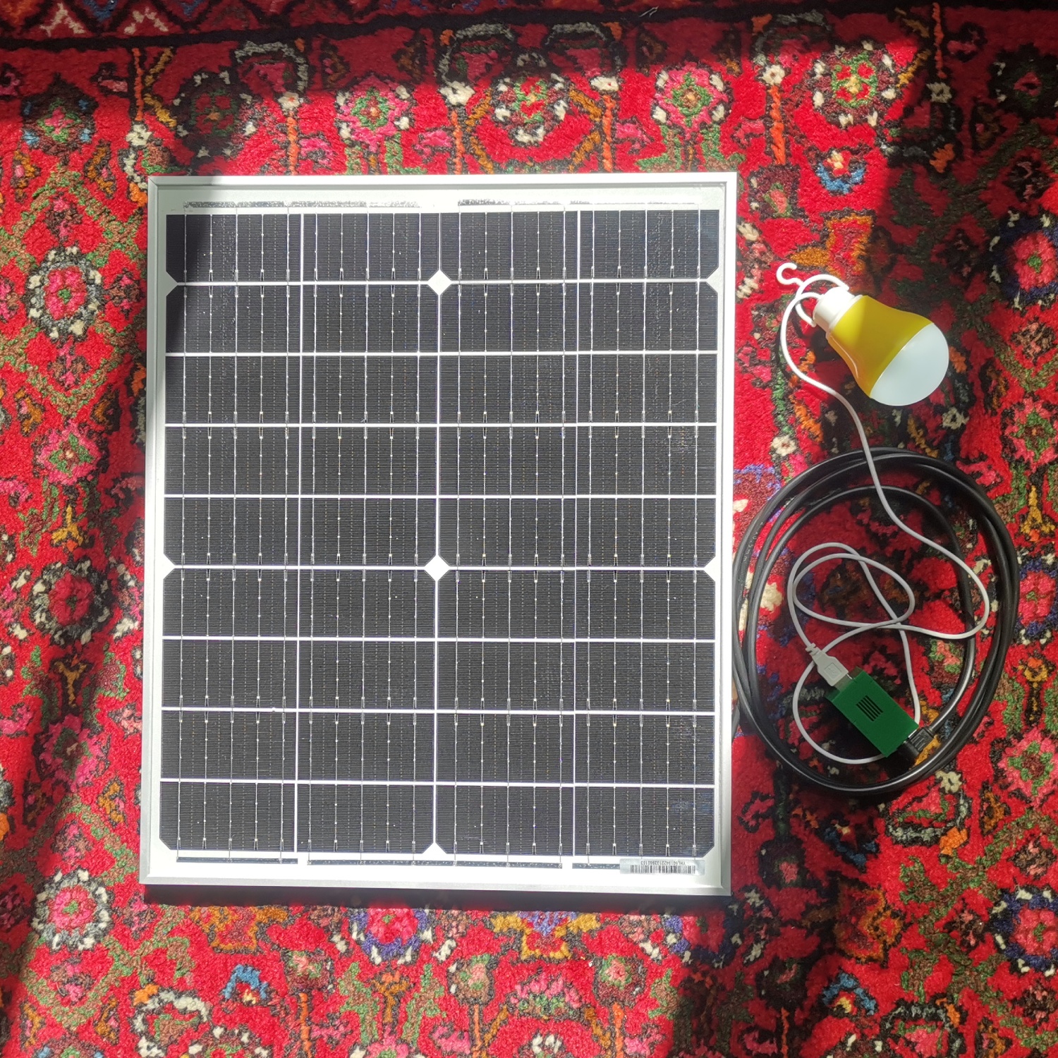شارژر خورشیدی 24 وات سولارهمراه مدل SH-30Q24-1 — تصویر 3